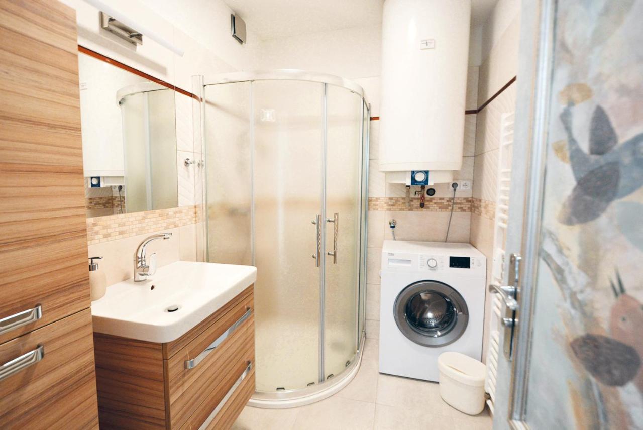 Apartman Polygon Valtice Bagian luar foto